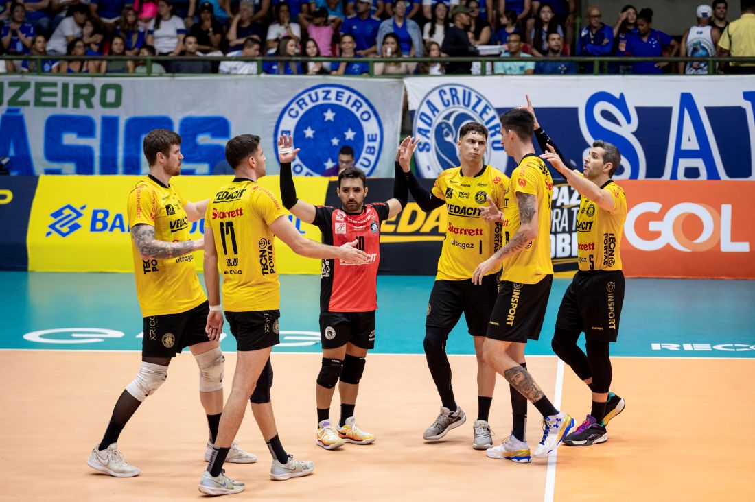 Palpite: Vedacit Vôlei Guarulhos x Sada Cruzeiro - Prognóstico para a Superliga Masculina de Vôlei 12/04/2025: Em casa, o Guarulhos tenta empatar a série com o Sada Cruzeiro